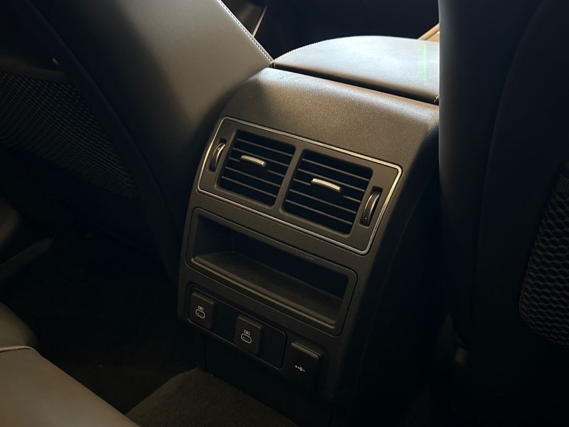 2024 (24) JAGUAR F-PACE 2.0 D200 R-Dynamic HSE Black 90th Anniv 5dr Auto 4880056