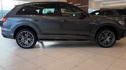 2020 (69) AUDI Q7 50 TDI Quattro Vorsprung 5dr Tiptronic 4866043
