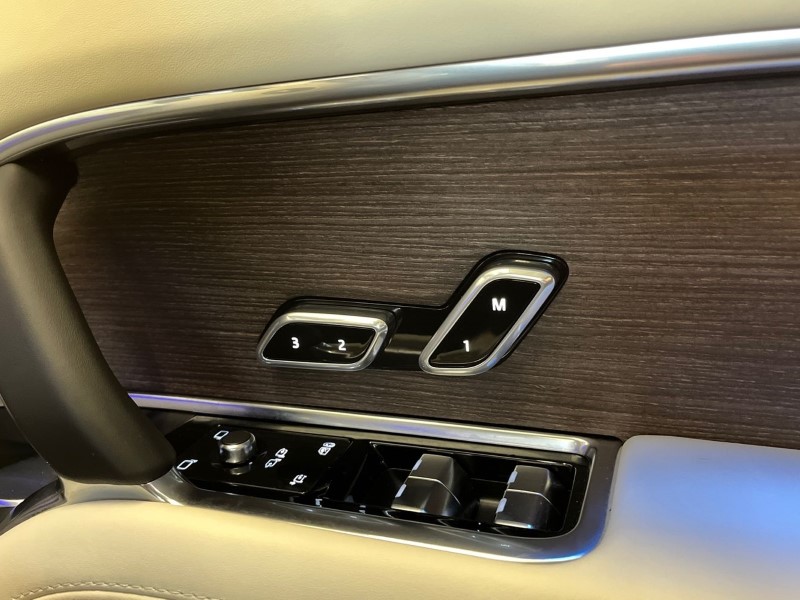 2025 (25) LAND ROVER RANGE ROVER 3.0 P550e Autobiography 4dr Auto 4874872