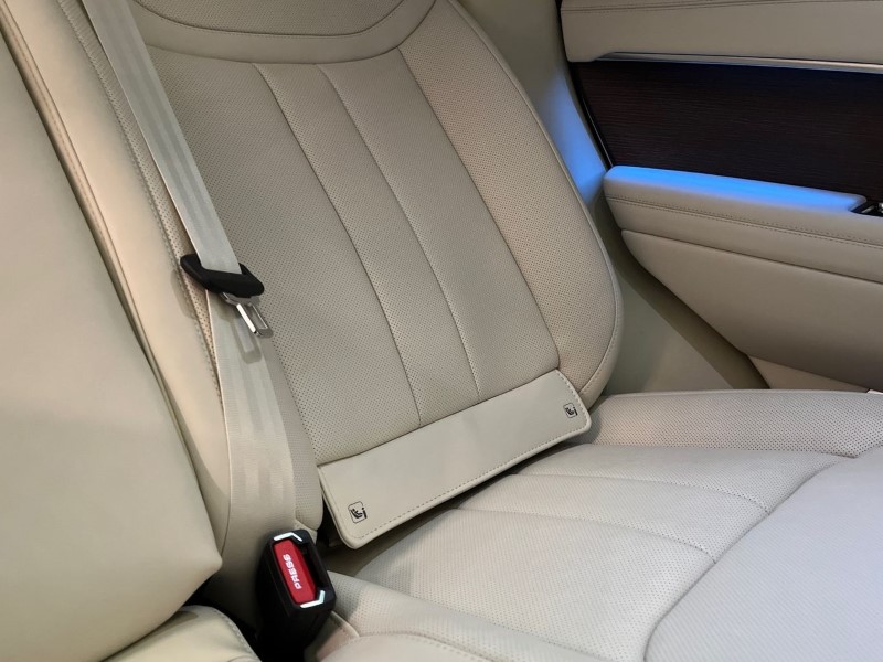 2025 (25) LAND ROVER RANGE ROVER 3.0 P550e Autobiography 4dr Auto 4874888