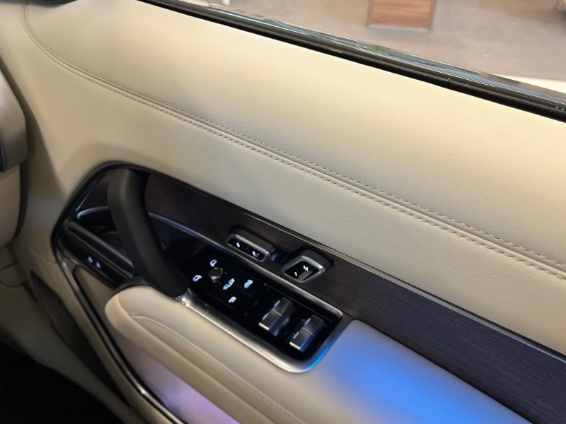 2025 (25) LAND ROVER RANGE ROVER 3.0 P550e Autobiography 4dr Auto 4874871