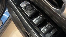 2022 (22) KIA SORENTO 1.6 T-GDi HEV 4 5dr Auto 4852436