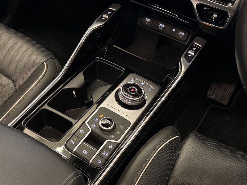 2022 (22) KIA SORENTO 1.6 T-GDi HEV 4 5dr Auto 4852426