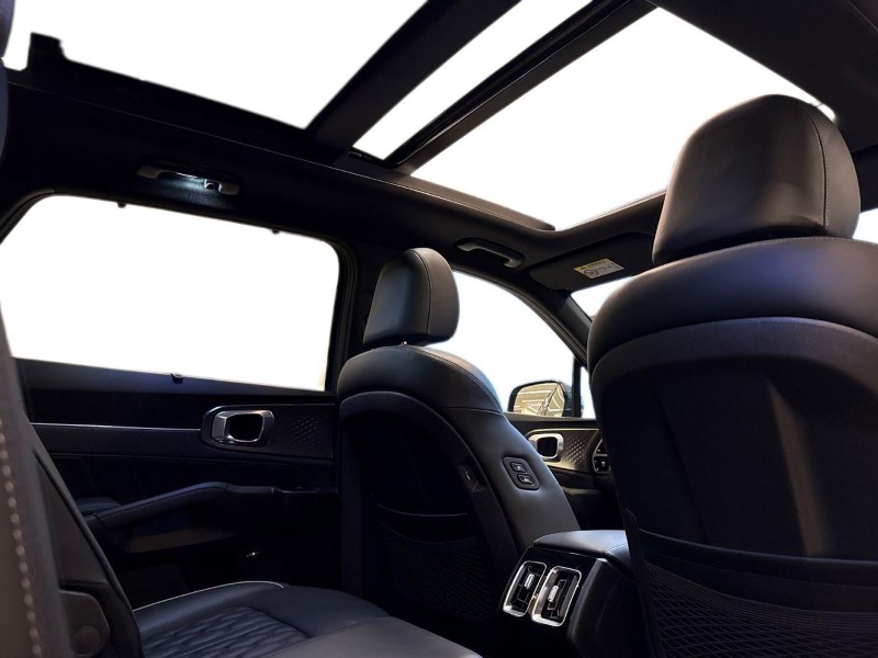 2022 (22) KIA SORENTO 1.6 T-GDi HEV 4 5dr Auto 4852434