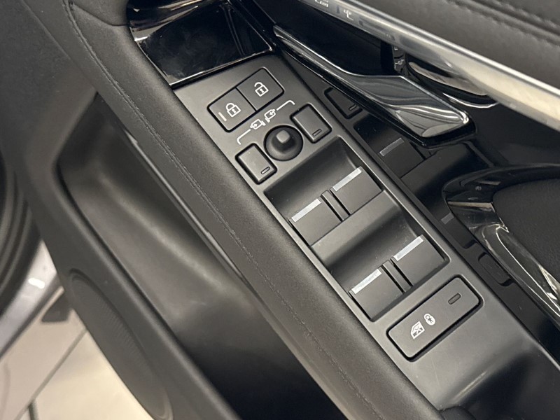 2022 (72) LAND ROVER RANGE ROVER EVOQUE 2.0 D200 R-Dynamic SE 5dr Auto 4881957