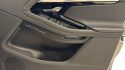 2022 (72) LAND ROVER RANGE ROVER EVOQUE 2.0 D200 R-Dynamic SE 5dr Auto 4881956