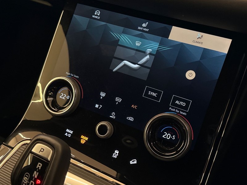 2022 (72) LAND ROVER RANGE ROVER EVOQUE 2.0 D200 R-Dynamic SE 5dr Auto 4881966