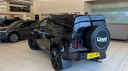 2023 (23) LAND ROVER DEFENDER 3.0 D300 X-Dynamic SE 110 5dr Auto 4885436