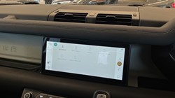 2023 (23) LAND ROVER DEFENDER 3.0 D300 X-Dynamic SE 110 5dr Auto 4885417