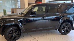 2023 (23) LAND ROVER DEFENDER 3.0 D300 X-Dynamic SE 110 5dr Auto 4885435