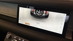 2023 (23) LAND ROVER DEFENDER 3.0 D300 X-Dynamic SE 110 5dr Auto 4885405