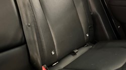 2023 (23) LAND ROVER DEFENDER 3.0 D300 X-Dynamic SE 110 5dr Auto 4885421