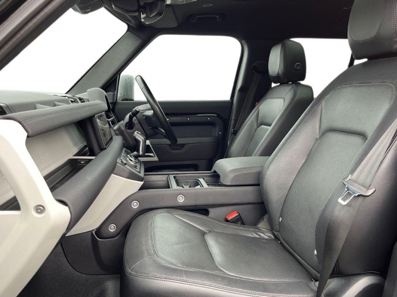 2023 (23) LAND ROVER DEFENDER 3.0 D300 X-Dynamic SE 110 5dr Auto 4885386