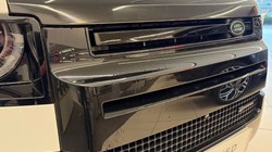 2022 (72) LAND ROVER DEFENDER 3.0 D300 X-Dynamic S 110 5dr Auto 4885367