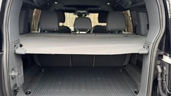 2022 (72) LAND ROVER DEFENDER 3.0 D300 X-Dynamic S 110 5dr Auto 4885331