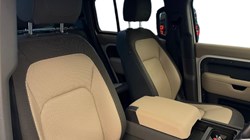 2022 (72) LAND ROVER DEFENDER 3.0 D300 X-Dynamic S 110 5dr Auto 4885348