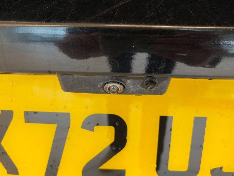 2022 (72) LAND ROVER DEFENDER 3.0 D300 X-Dynamic S 110 5dr Auto 4885365