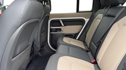 2022 (72) LAND ROVER DEFENDER 3.0 D300 X-Dynamic S 110 5dr Auto 4885325