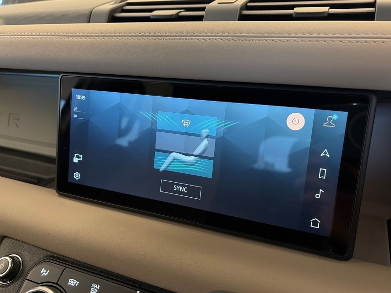 2022 (72) LAND ROVER DEFENDER 3.0 D300 X-Dynamic S 110 5dr Auto 4885356