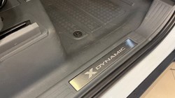 2022 (72) LAND ROVER DEFENDER 3.0 D300 X-Dynamic S 110 5dr Auto 4885363