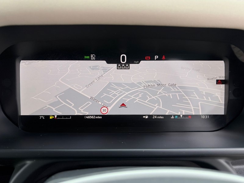 2022 (72) LAND ROVER DEFENDER 3.0 D300 X-Dynamic S 110 5dr Auto 4885337