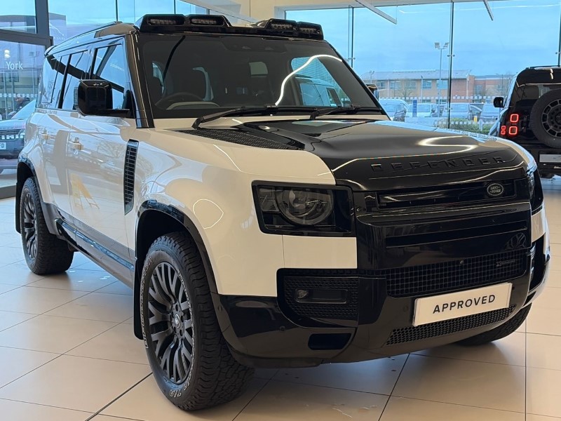 2022 (72) LAND ROVER DEFENDER 3.0 D300 X-Dynamic S 110 5dr Auto 4885378