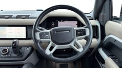 2022 (72) LAND ROVER DEFENDER 3.0 D300 X-Dynamic S 110 5dr Auto 4885336