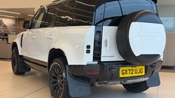 2022 (72) LAND ROVER DEFENDER 3.0 D300 X-Dynamic S 110 5dr Auto 4885381