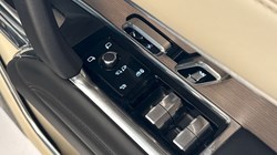 2024 (73) LAND ROVER RANGE ROVER 3.0 P550e Autobiography 4dr Auto 4867881