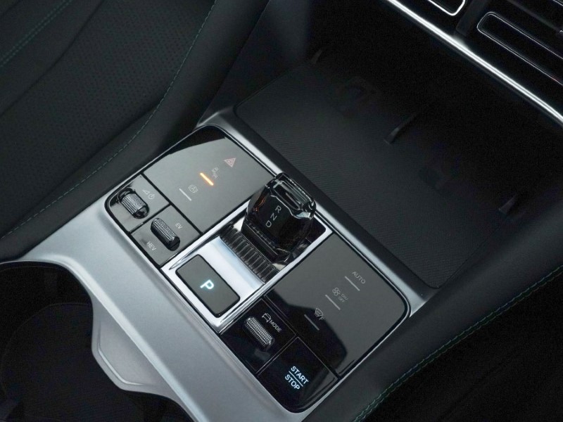  BYD SEAL U 1.5 DM-i Boost 5dr Auto 5020602