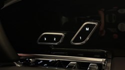 2025 (75) LAND ROVER RANGE ROVER 3.0 D300 Edition 4dr Auto 5016110