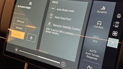 2025 (75) LAND ROVER RANGE ROVER 3.0 D300 Edition 4dr Auto 5016119