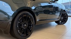 2025 (75) LAND ROVER RANGE ROVER 3.0 D300 Edition 4dr Auto 5016135