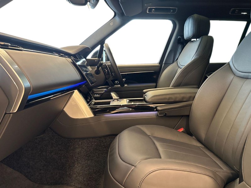 2025 (75) LAND ROVER RANGE ROVER 3.0 D300 Edition 4dr Auto 5016089