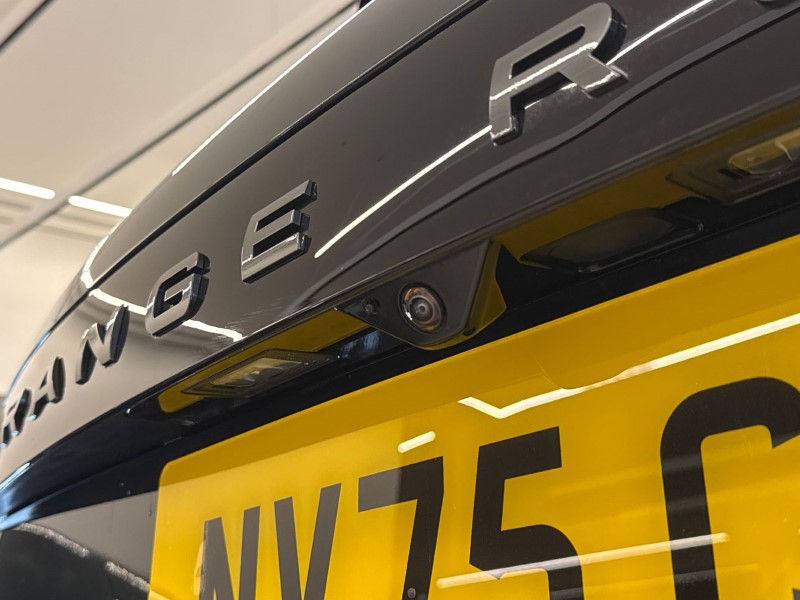 2025 (75) LAND ROVER RANGE ROVER 3.0 D300 Edition 4dr Auto 5016128