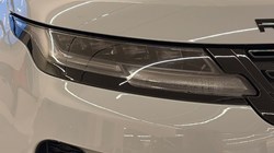 2024 (24) LAND ROVER RANGE ROVER EVOQUE 1.5 P270e Dynamic HSE 5dr Auto 4877077