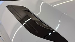 2024 (24) LAND ROVER RANGE ROVER EVOQUE 1.5 P270e Dynamic HSE 5dr Auto 4877080