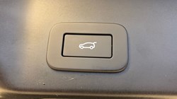 2024 (24) LAND ROVER RANGE ROVER EVOQUE 1.5 P270e Dynamic HSE 5dr Auto 4877104