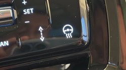 2024 (24) LAND ROVER RANGE ROVER EVOQUE 1.5 P270e Dynamic HSE 5dr Auto 4877088