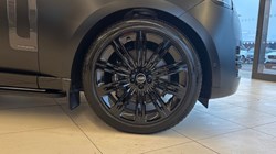 2025 (75) LAND ROVER RANGE ROVER 4.4 P530 V8 Autobiography 4dr Auto 4989871