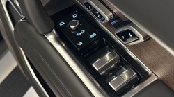 2025 (75) LAND ROVER RANGE ROVER 4.4 P530 V8 Autobiography 4dr Auto 4989886