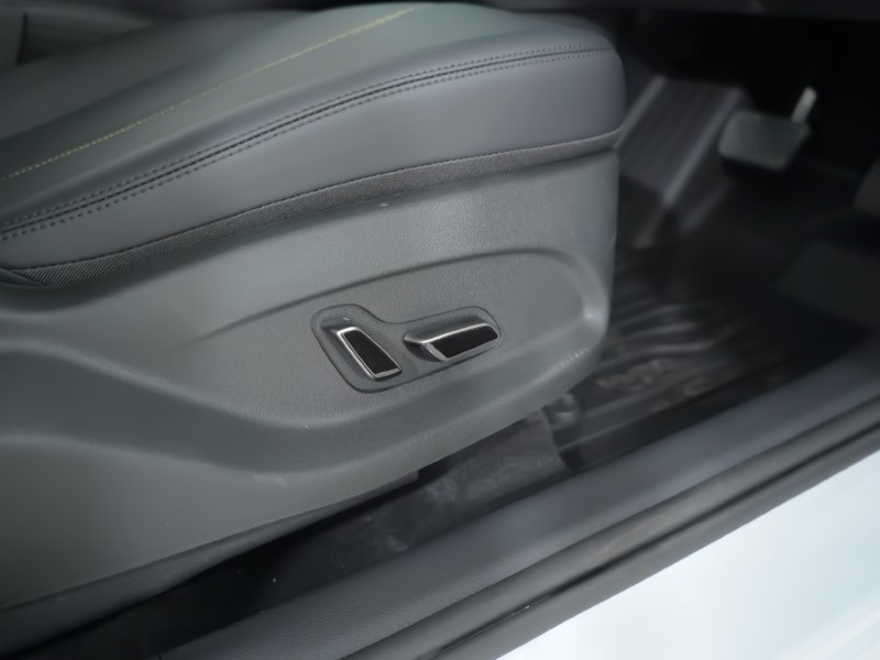  BYD ATTO 3 150kW Design 60kWh 5dr Auto 5059542