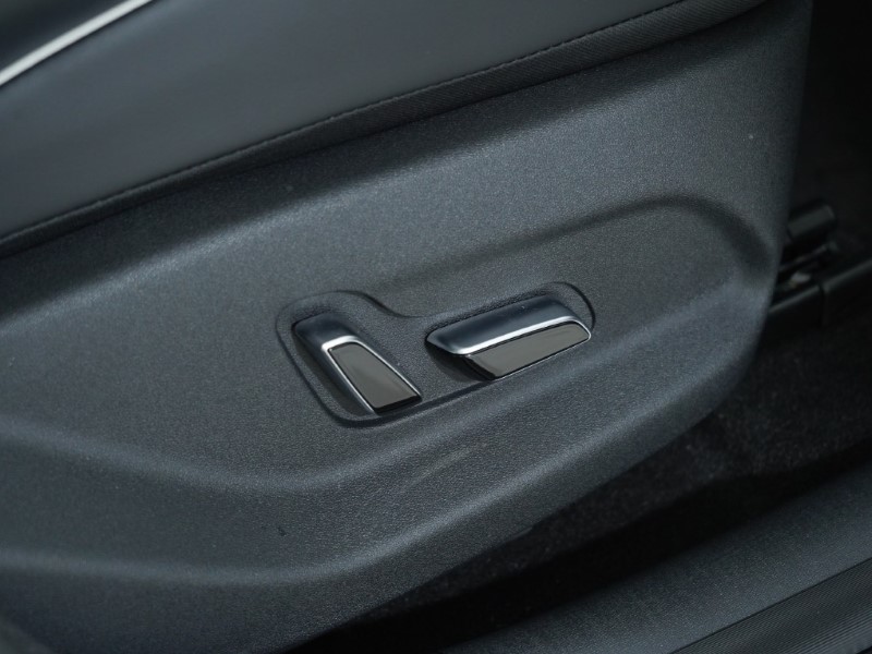  BYD DOLPHIN 150kW Design 60.4kWh 5dr Auto 5069135