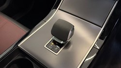 2024 (73) LAND ROVER RANGE ROVER VELAR 2.0 D200 MHEV Dynamic HSE 5dr Auto 4885896