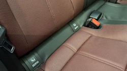 2024 (73) LAND ROVER RANGE ROVER VELAR 2.0 D200 MHEV Dynamic HSE 5dr Auto 4885924