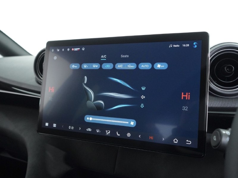  BYD DOLPHIN 150kW Design 60.4kWh 5dr Auto 5069096