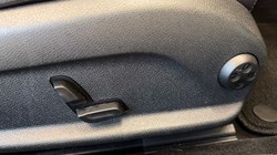 2018 (18) MERCEDES-BENZ E CLASS E220d AMG Line 2dr 9G-Tronic 4897535