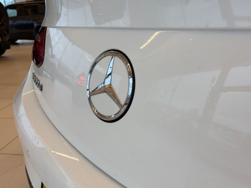 2018 (18) MERCEDES-BENZ E CLASS E220d AMG Line 2dr 9G-Tronic 4897557