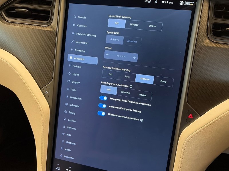 2018 (68) TESLA MODEL X 245kW 75kWh Dual Motor 5dr Auto 4895978