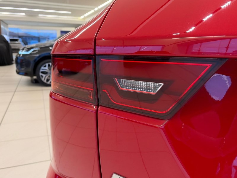 2021 (71) JAGUAR E-PACE 2.0 D165 R-Dynamic SE 5dr 2WD 4899263